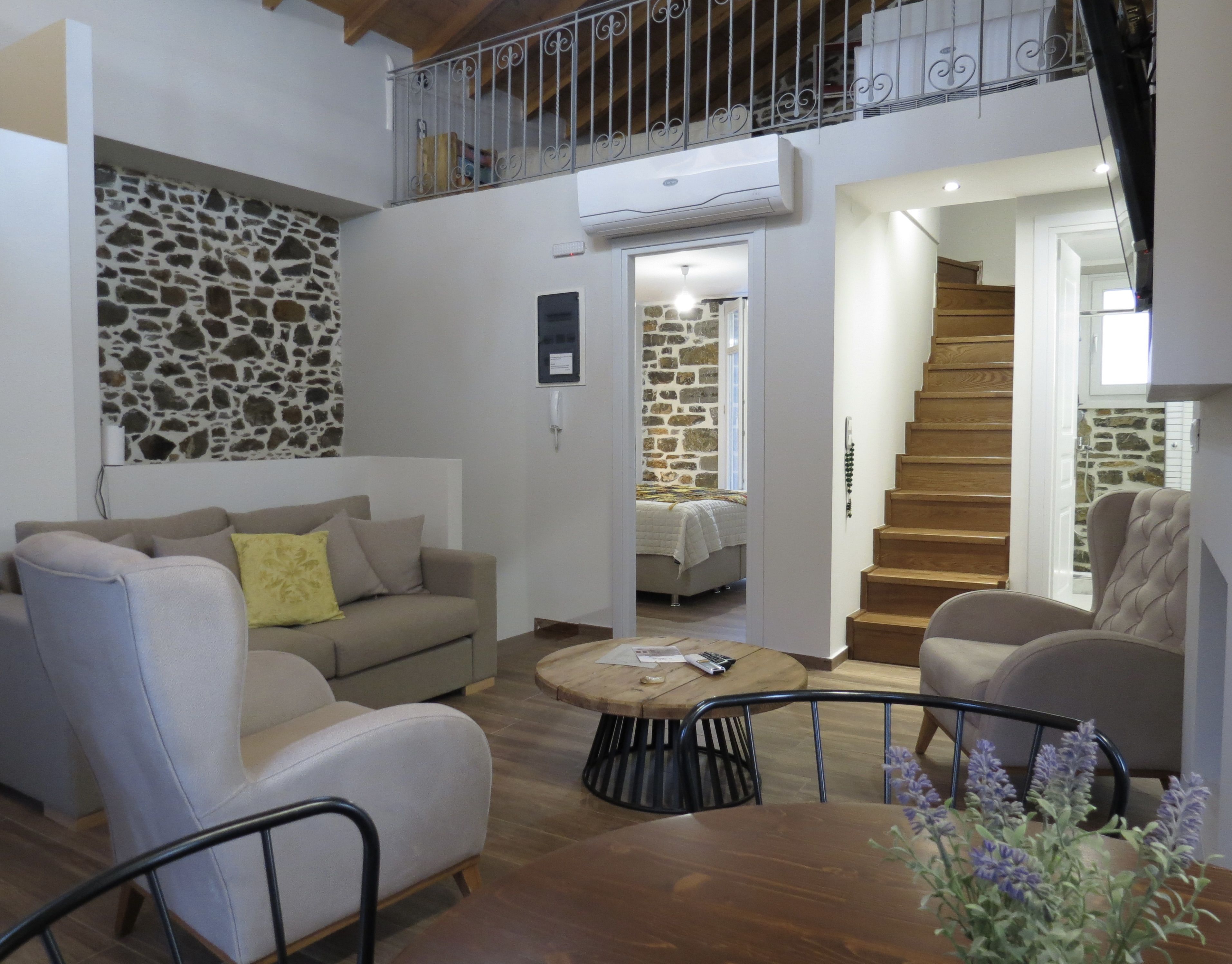 Levanta Apartment bedroom with balcony Levanta Apartment bedroom with balcony